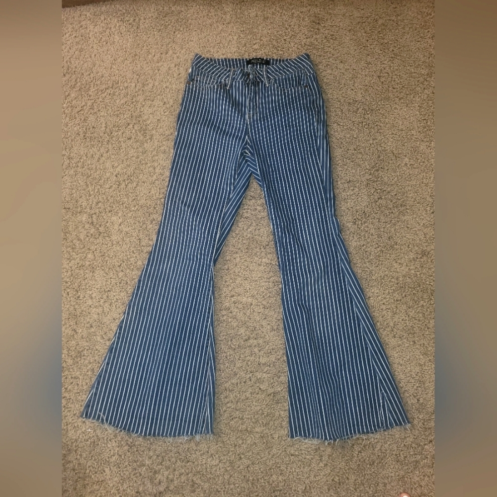 Judy Blue flare jeans, striped pattern, size 3/26